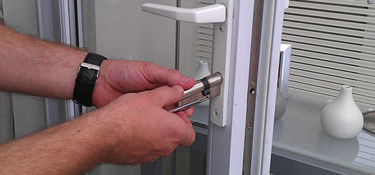 Commercial Door Lock Repair in Alamo